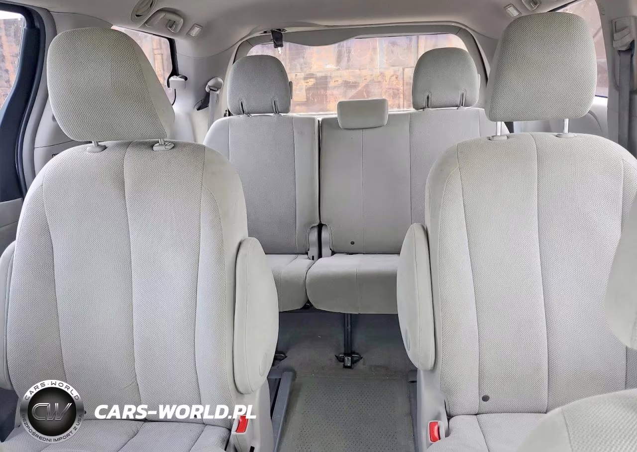 2014 Toyota Sienna L 7-Passenger VIN:5TDZK3DC8ES462074 - 10