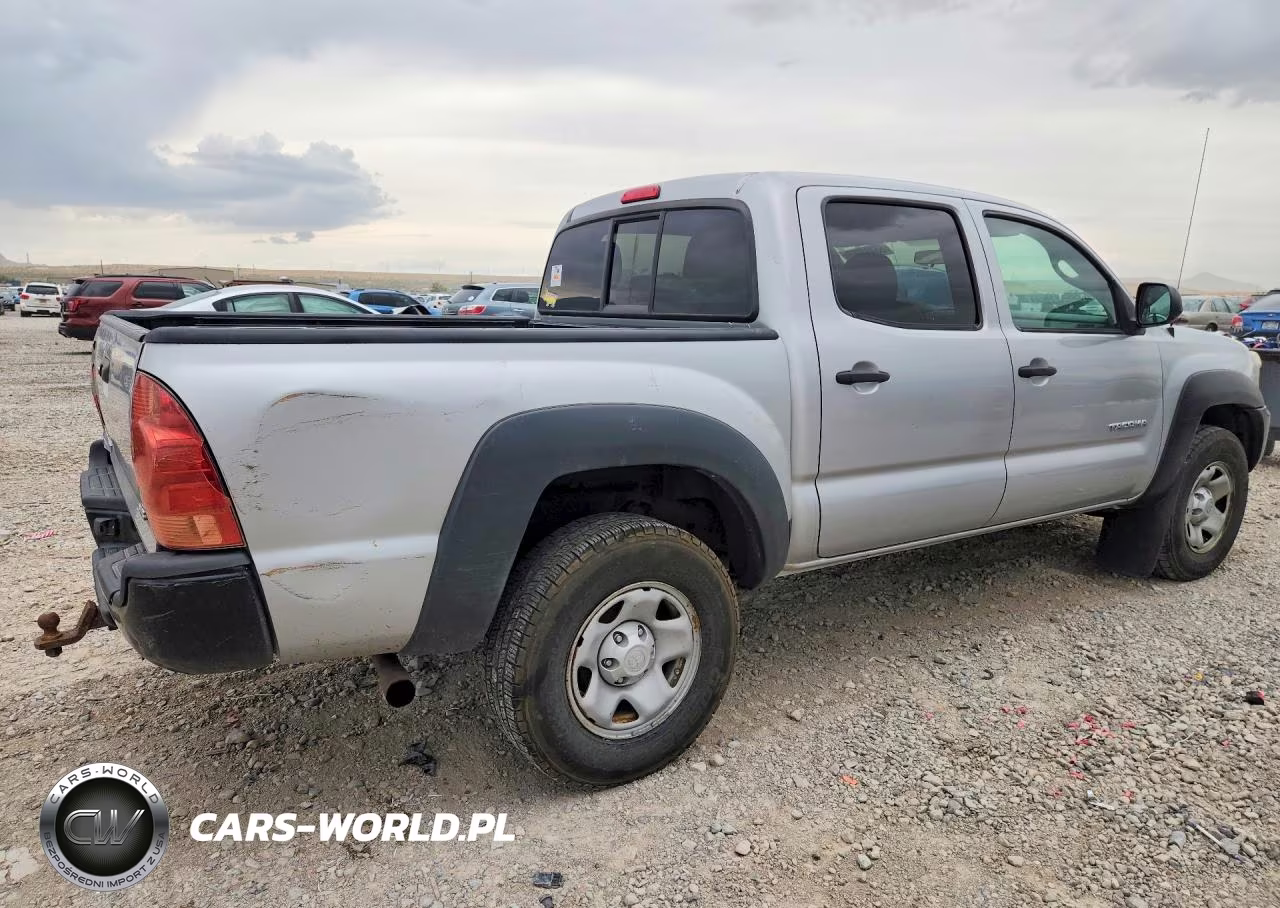 2013 Toyota Tacoma V6 VIN:3TMLU4EN6DM130350 - 3