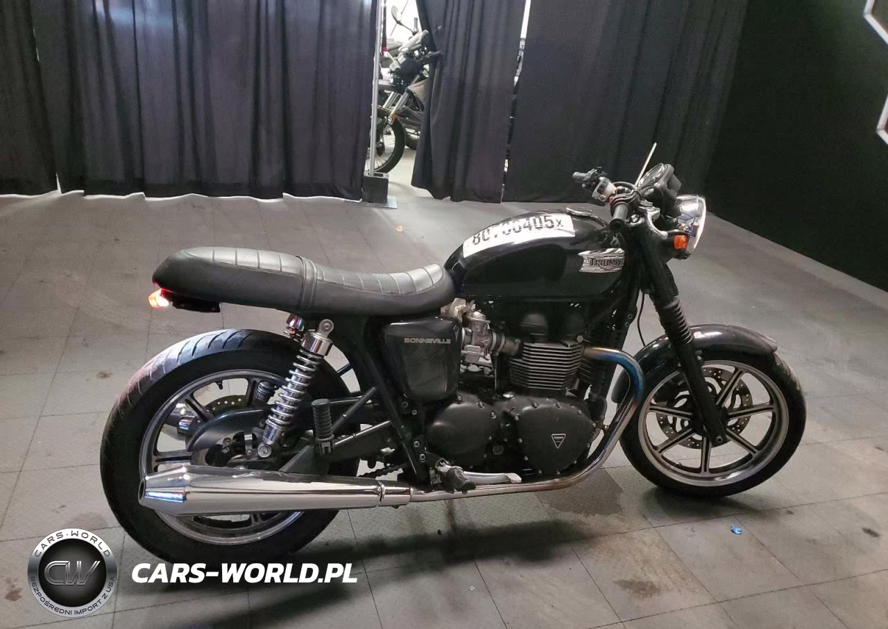 2013 Triumph Motorcycle Bonneville VIN:SMT900K15DT598010 - 1