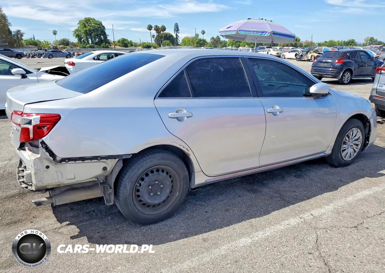 2012 Toyota Camry Le VIN:4T4BF1FKXCR197473 - 3