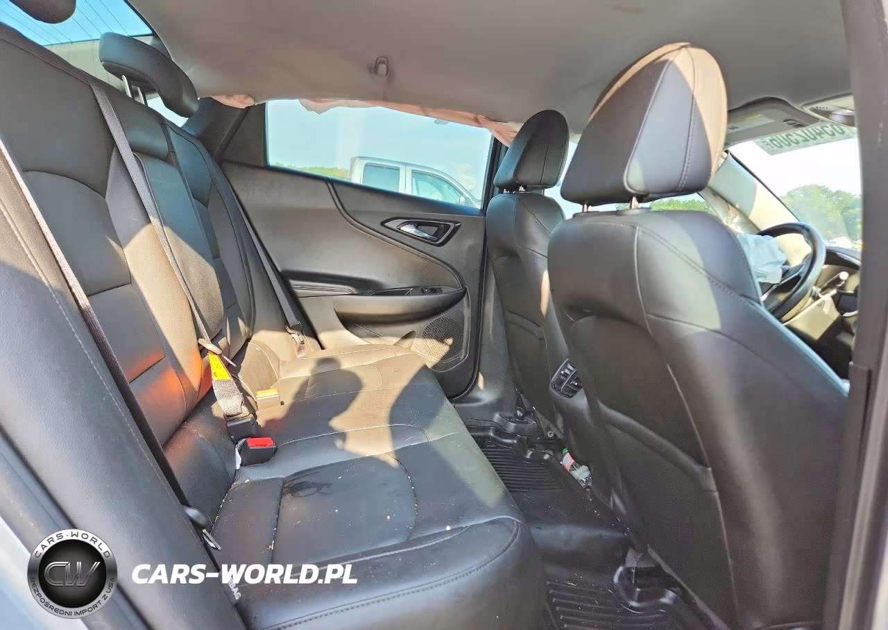 2019 Chevrolet Malibu Lt VIN:1G1ZD5ST5KF155877 - 10