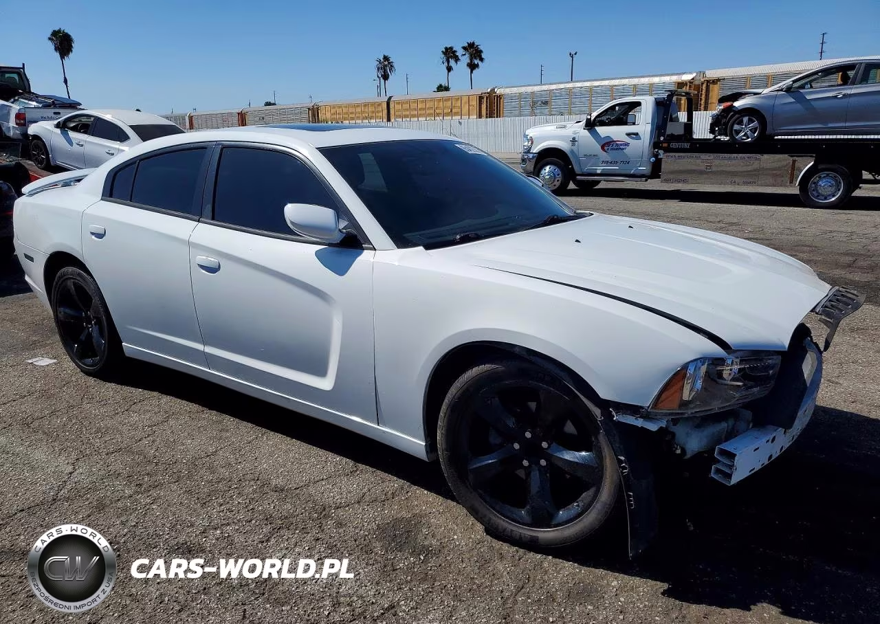 2014 Dodge Charger Sxt VIN:2C3CDXHG8EH353492 - 4