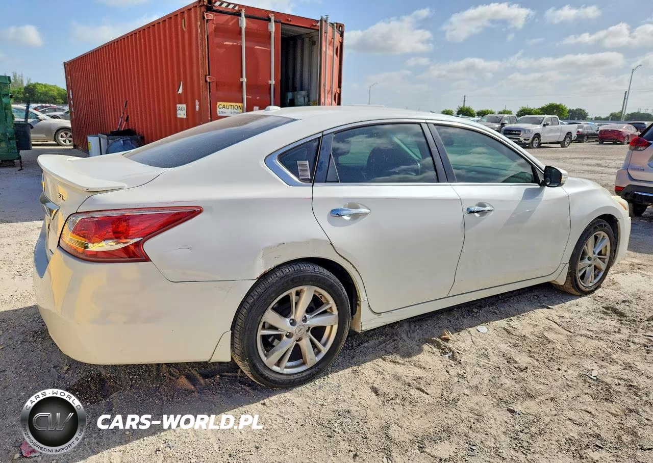 2013 Nissan Altima 2.5 VIN:1N4AL3AP9DC142561 - 3