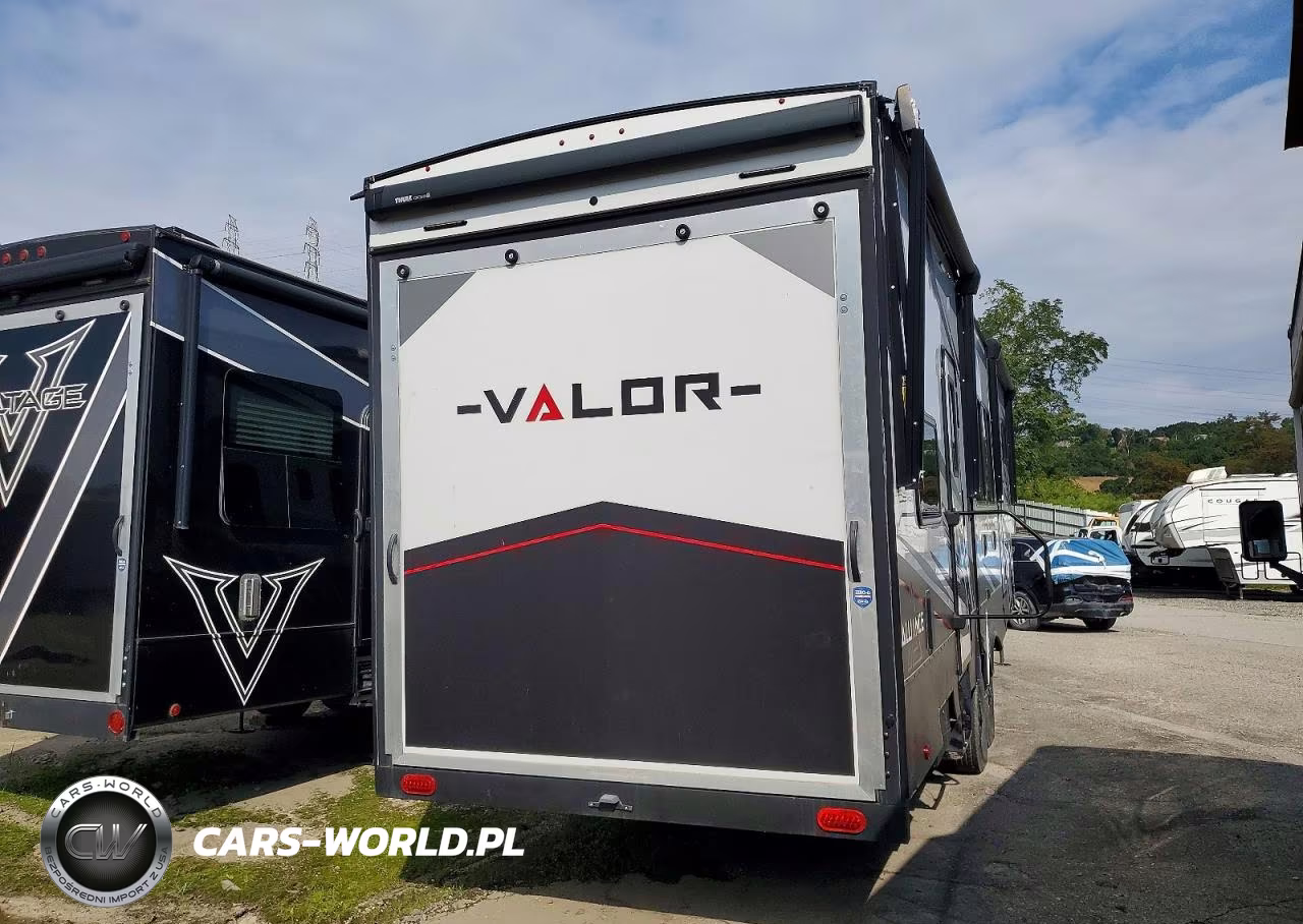 2021 Alliance Valor Camper VIN:7M5FV3926MA004115 - 4