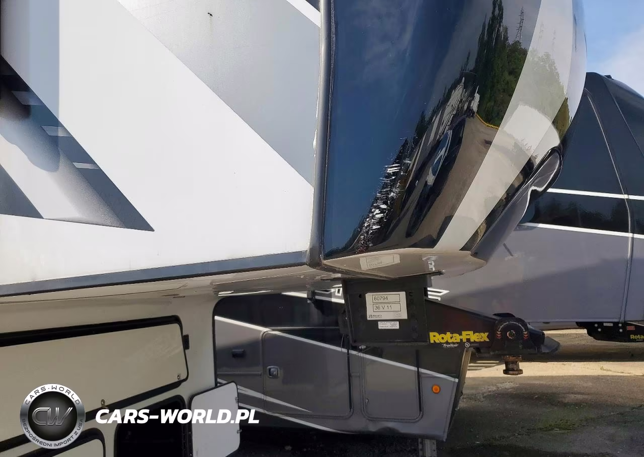 2021 Alliance Valor Camper VIN:7M5FV3926MA004115 - 9