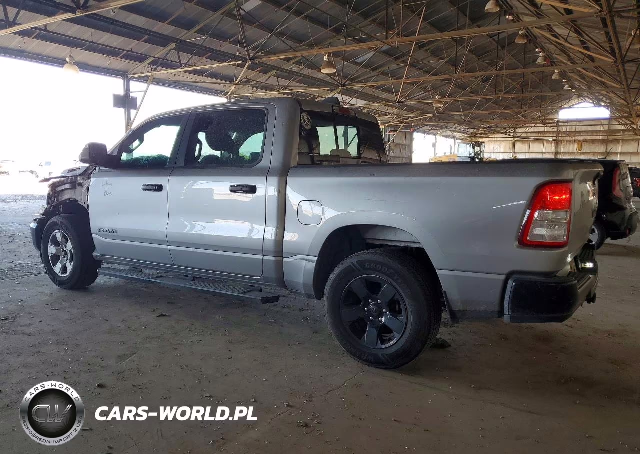 2019 Ram 1500 Tradesman VIN:1C6RREGG1KN682171 - 2