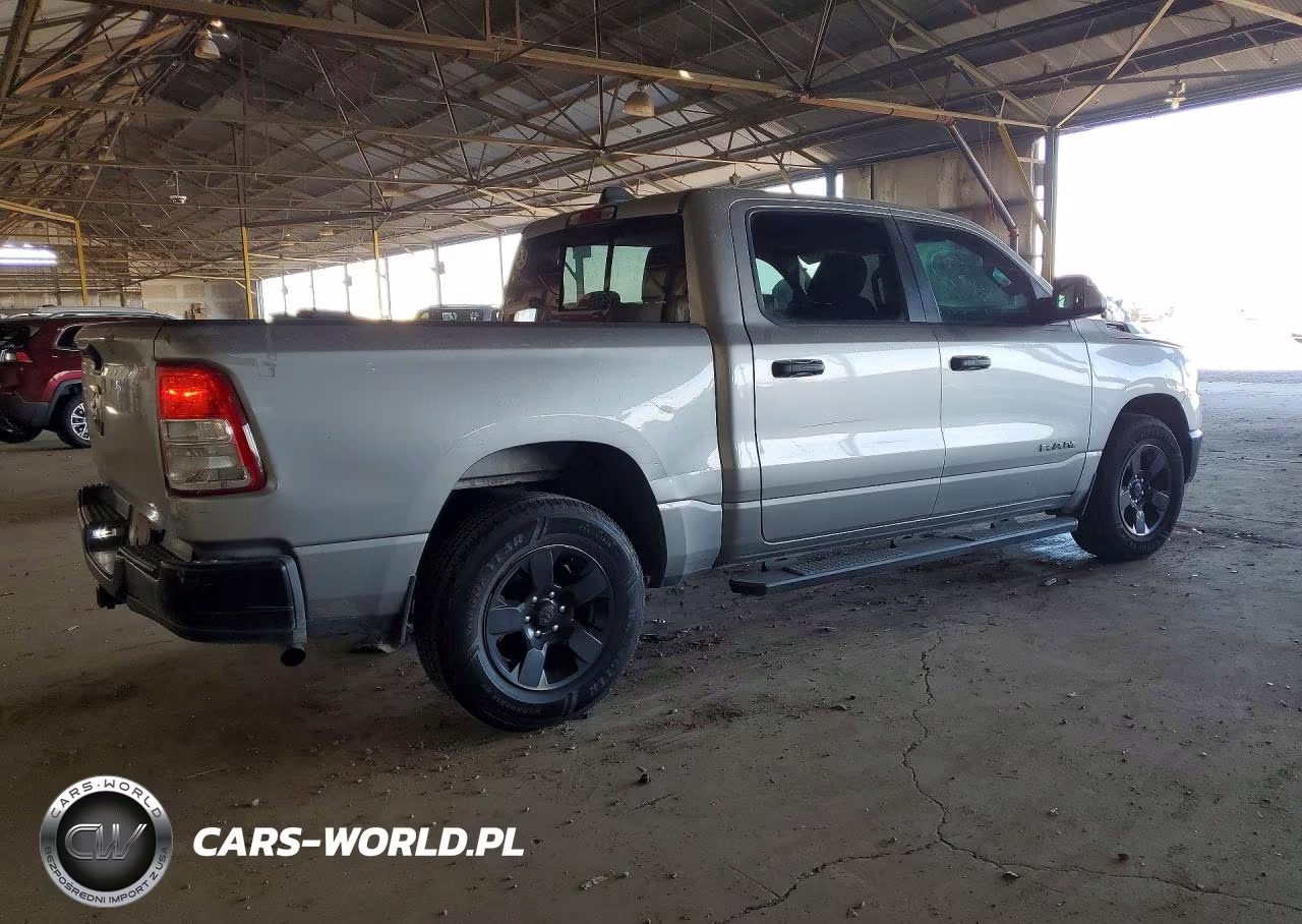 2019 Ram 1500 Tradesman VIN:1C6RREGG1KN682171 - 3