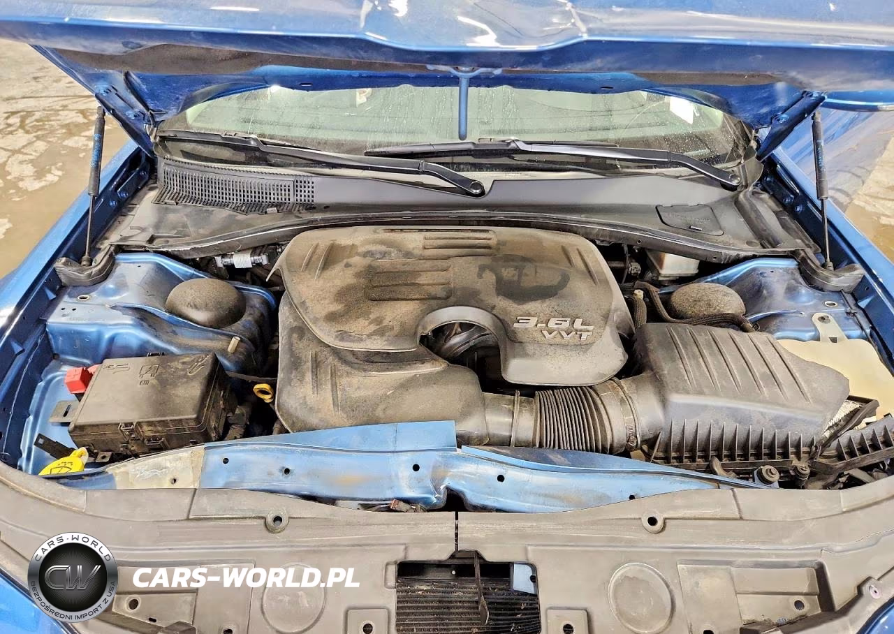 2022 Chrysler 300 Touring L VIN:2C3CCASG7NH236933 - 11