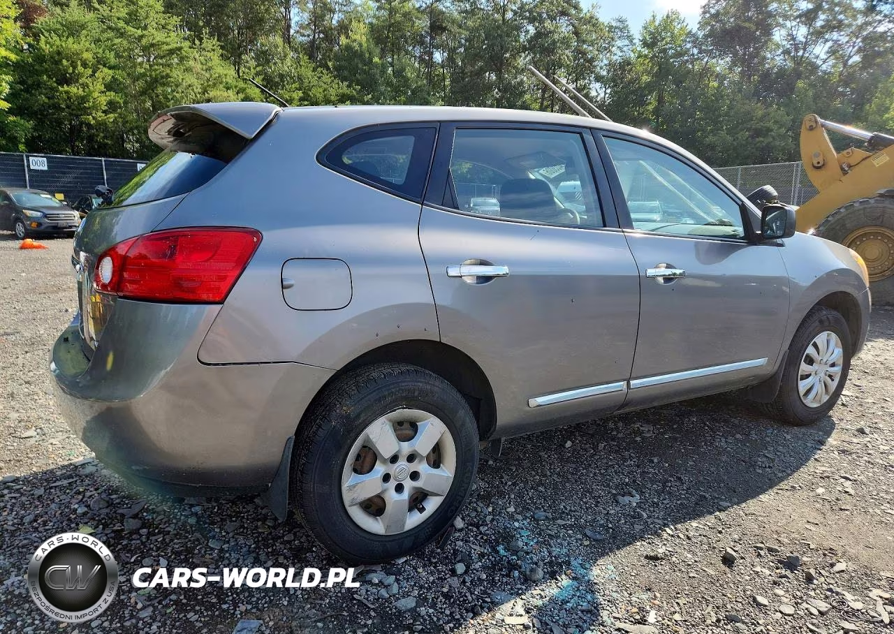 2013 Nissan Rogue S VIN:JN8AS5MV3DW142366 - 3