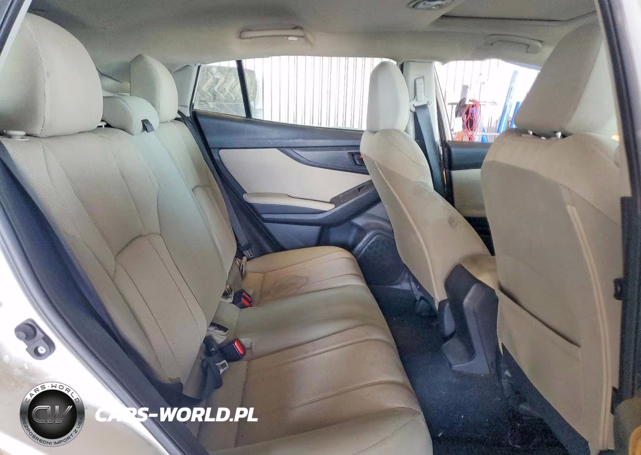 2018 Subaru Impreza Premium Plus VIN:4S3GTAD61J3734107 - 10