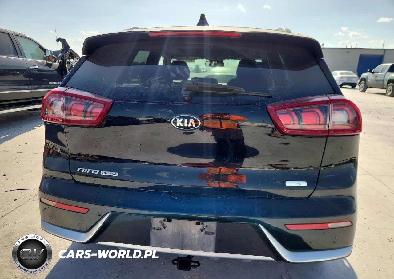 2018 Kia Niro Touring VIN:KNDCE3LC0J5125364 - 6