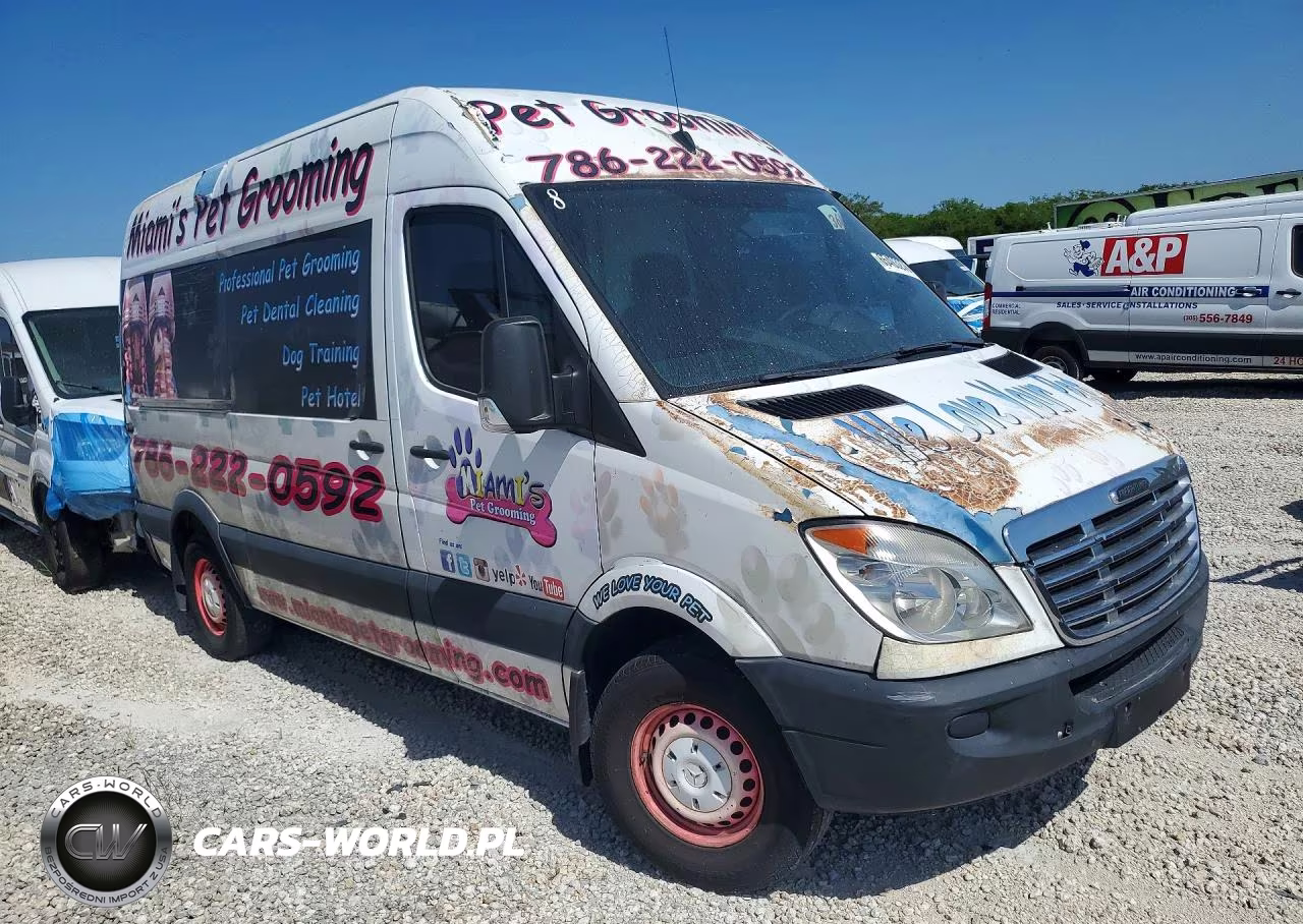 2010 Freightliner Sprinter 2500 Food Truck VIN:WDYPE7CC1A5486101 - 4
