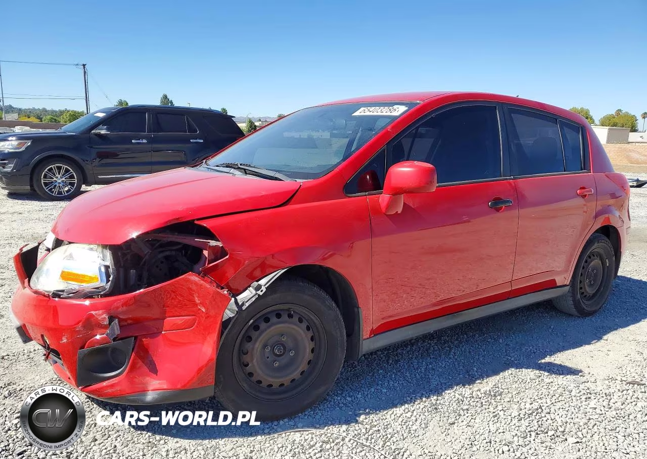 2011 Nissan Versa 1.8 S