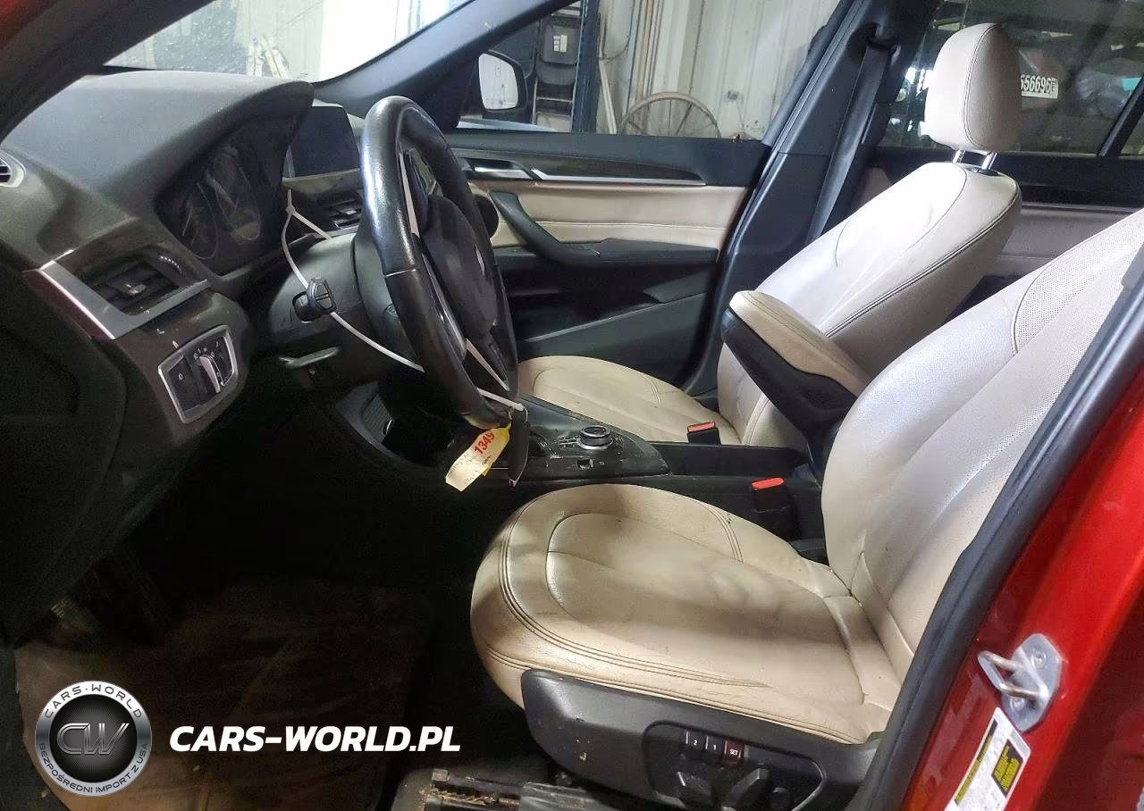 2018 BMW X1 Sdrive28I VIN:WBXHU7C36J5H42502 - 7