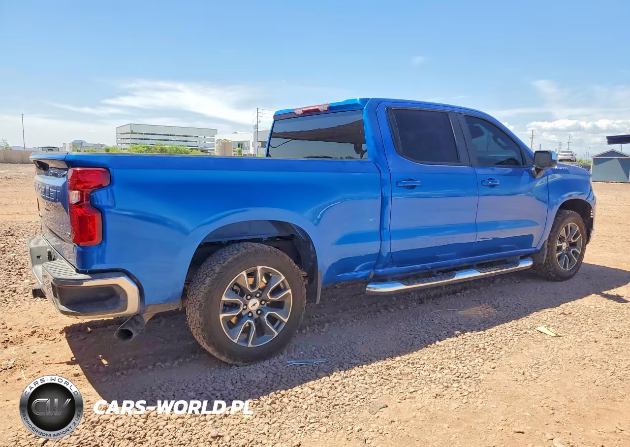 2023 Chevrolet Silverado VIN:3GCPACEK4PG342192 - 3