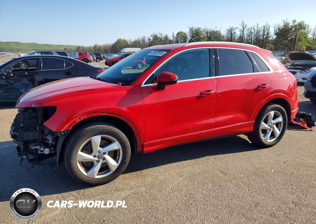 2020 Audi Q3 Premium