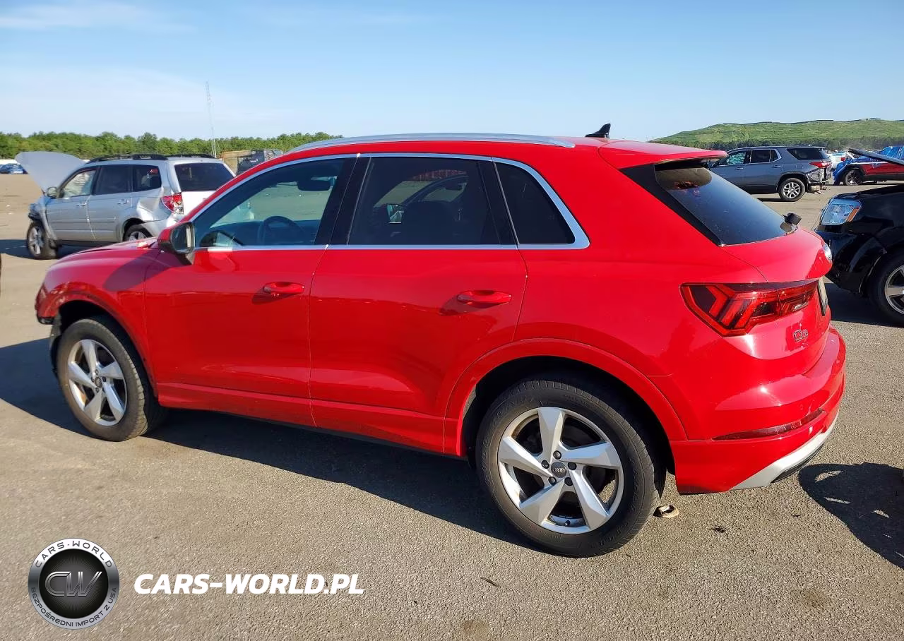 2020 Audi Q3 Premium VIN:WA1AECF39L1021995 - 2