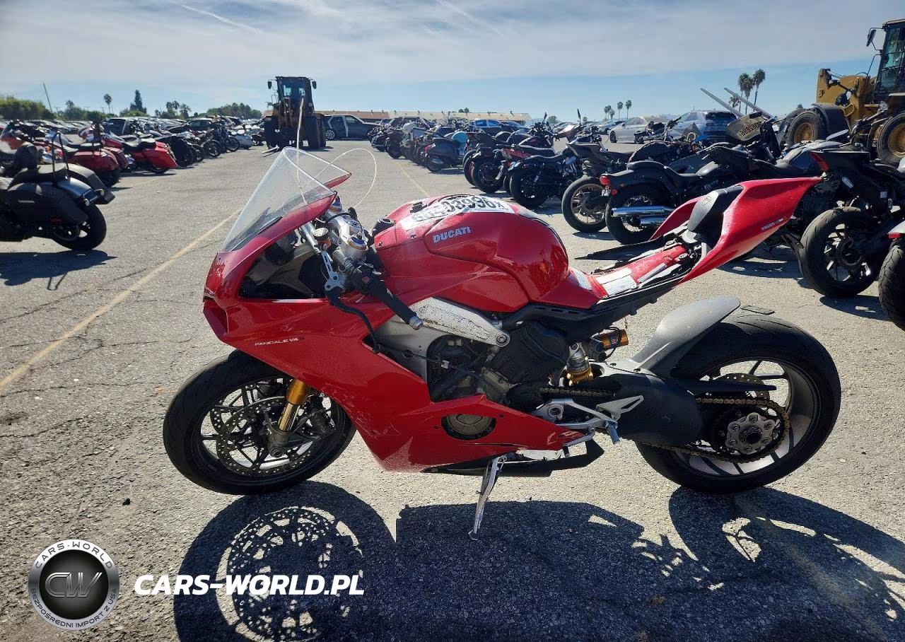 2018 Ducati Panigale V4 VIN:ZDMDAGNW0JB000434 - 3