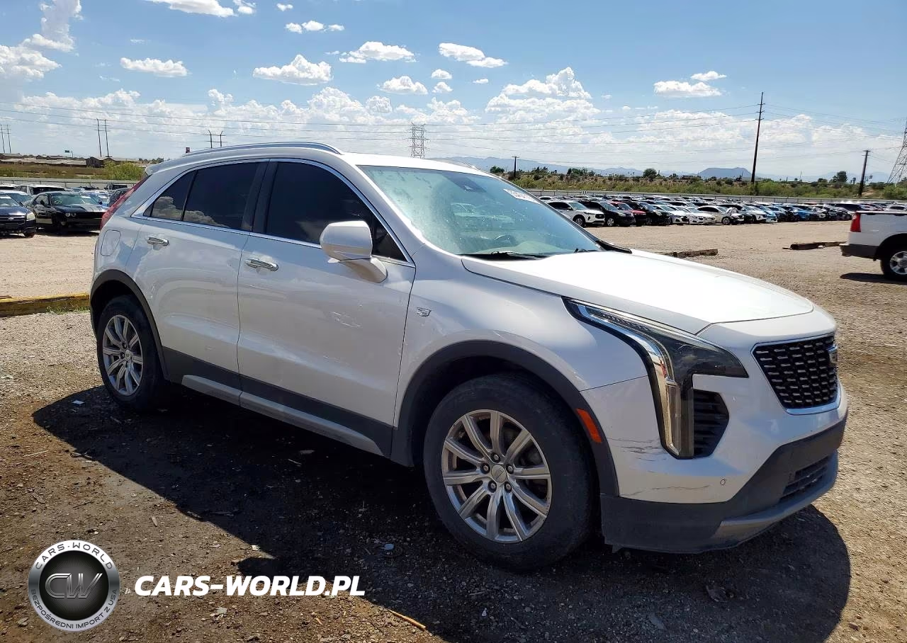 2019 Cadillac Xt4 Premium Luxury VIN:1GYFZCR4XKF164731 - 4
