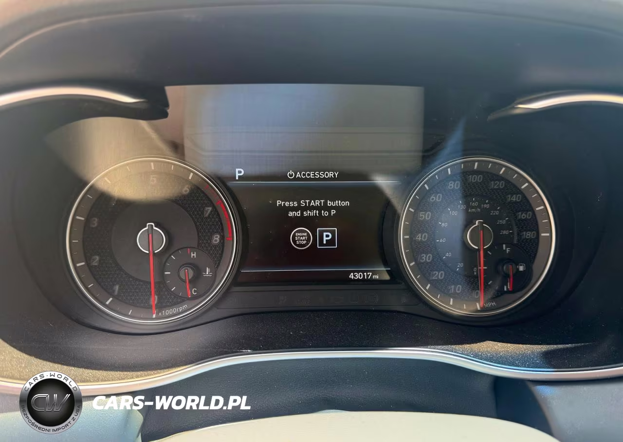 2019 Genesis G70 3.3T Design Edition VIN:KMTG34LE8KU015136 - 8