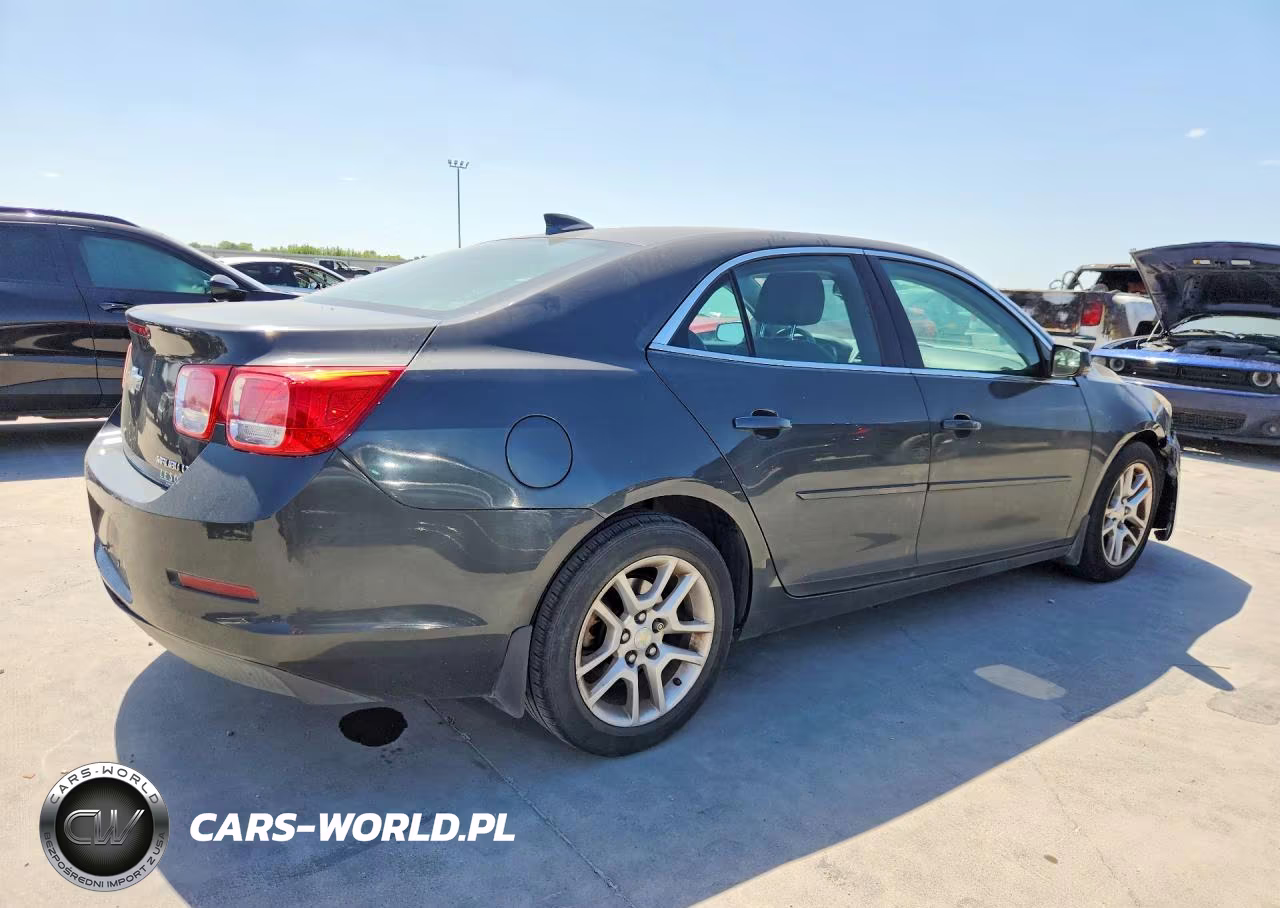 2015 Chevrolet Malibu 1Lt VIN:1G11C5SLXFF312499 - 3