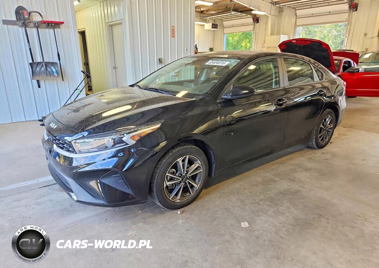 2024 Kia Forte Lxs VIN:3KPF24AD8RE793257 - 1