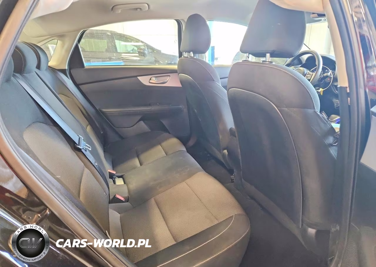 2024 Kia Forte Lxs VIN:3KPF24AD8RE793257 - 10