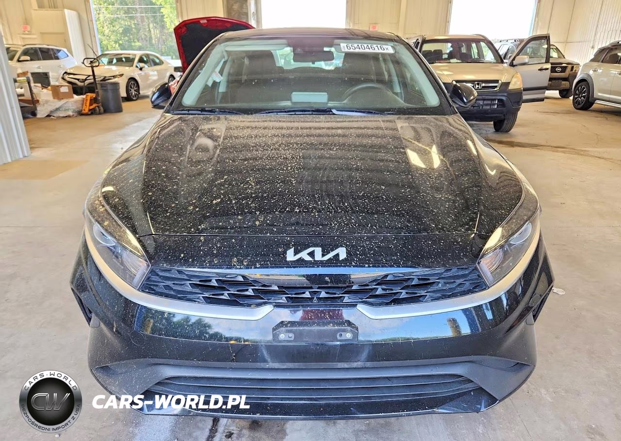 2024 Kia Forte Lxs VIN:3KPF24AD8RE793257 - 5