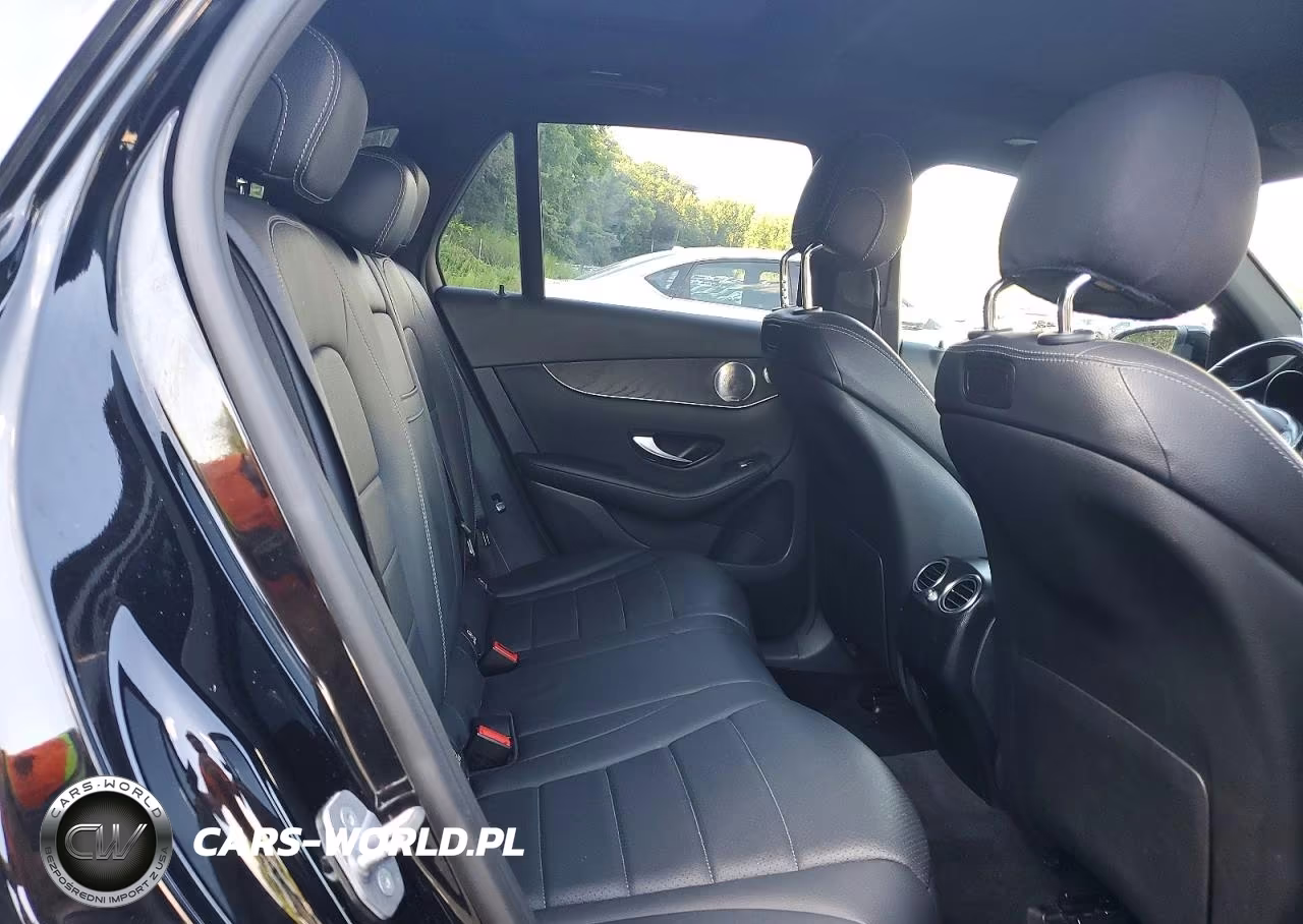 2018 Mercedes-Benz Glc 300 4Matic VIN:WDC0G4KBXJV060612 - 11