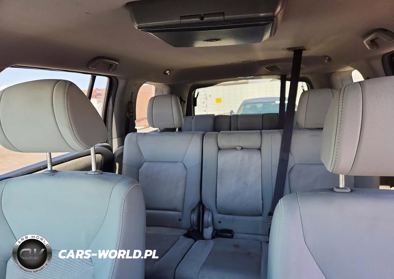 2015 Honda Pilot Lx VIN:5FNYF3H20FB020655 - 10