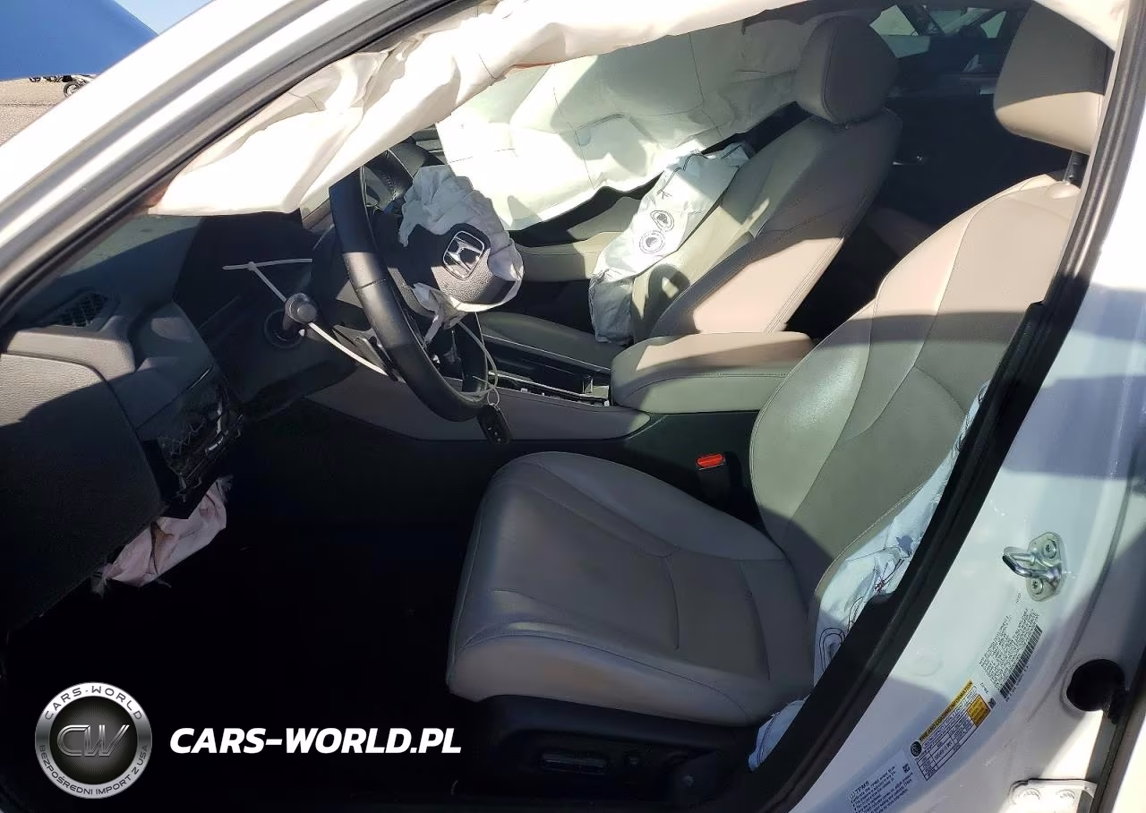 2024 Honda Accord Touring Hybrid VIN:1HGCY2F80RA015654 - 7