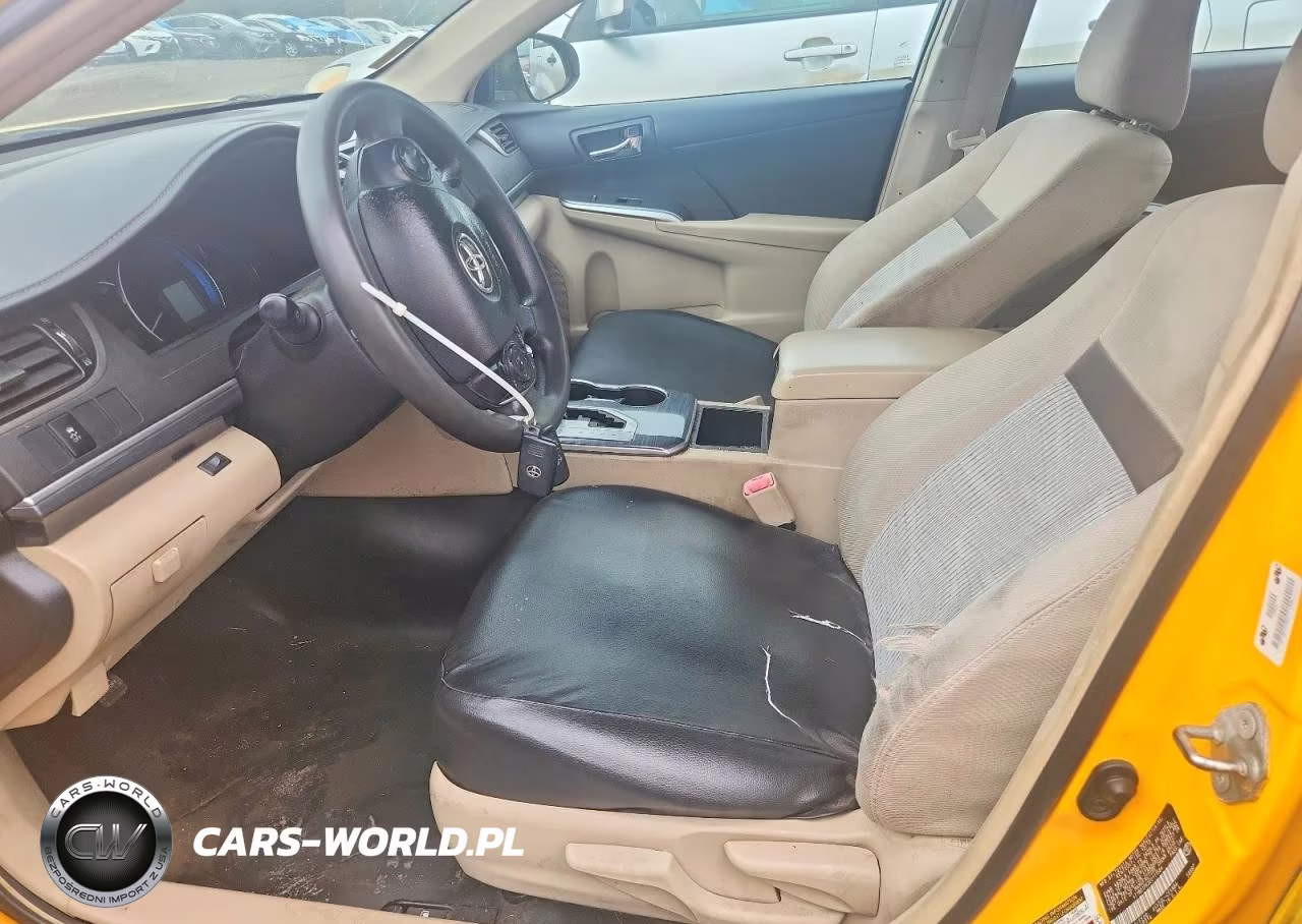 2014 Toyota Camry Hybrid Le VIN:4T1BD1FK3EU111584 - 7
