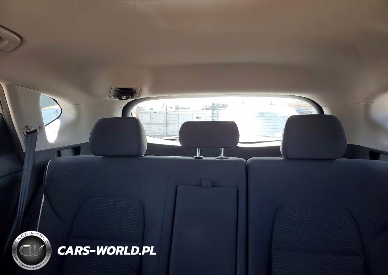 2019 Hyundai Tucson Value VIN:KM8J3CA44KU959567 - 10