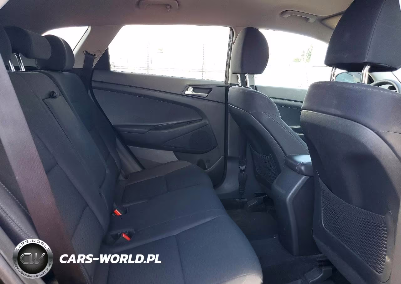 2019 Hyundai Tucson Value VIN:KM8J3CA44KU959567 - 11
