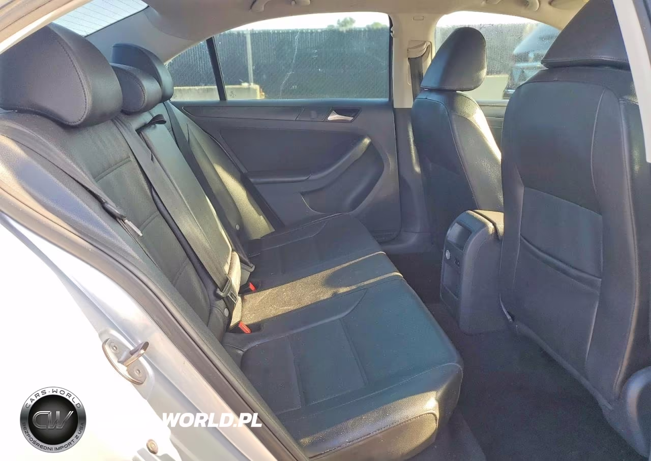 2014 Volkswagen Jetta Se VIN:3VWD07AJ9EM239775 - 10