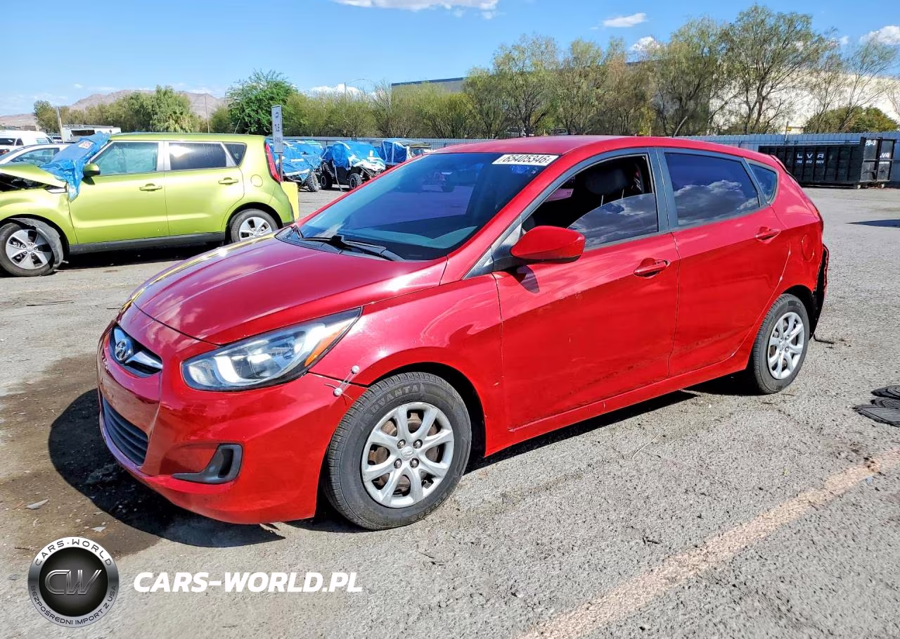 2012 Hyundai Accent Gs – zdjęcie 1 z 12