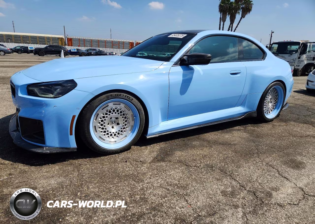 2025 BMW M2