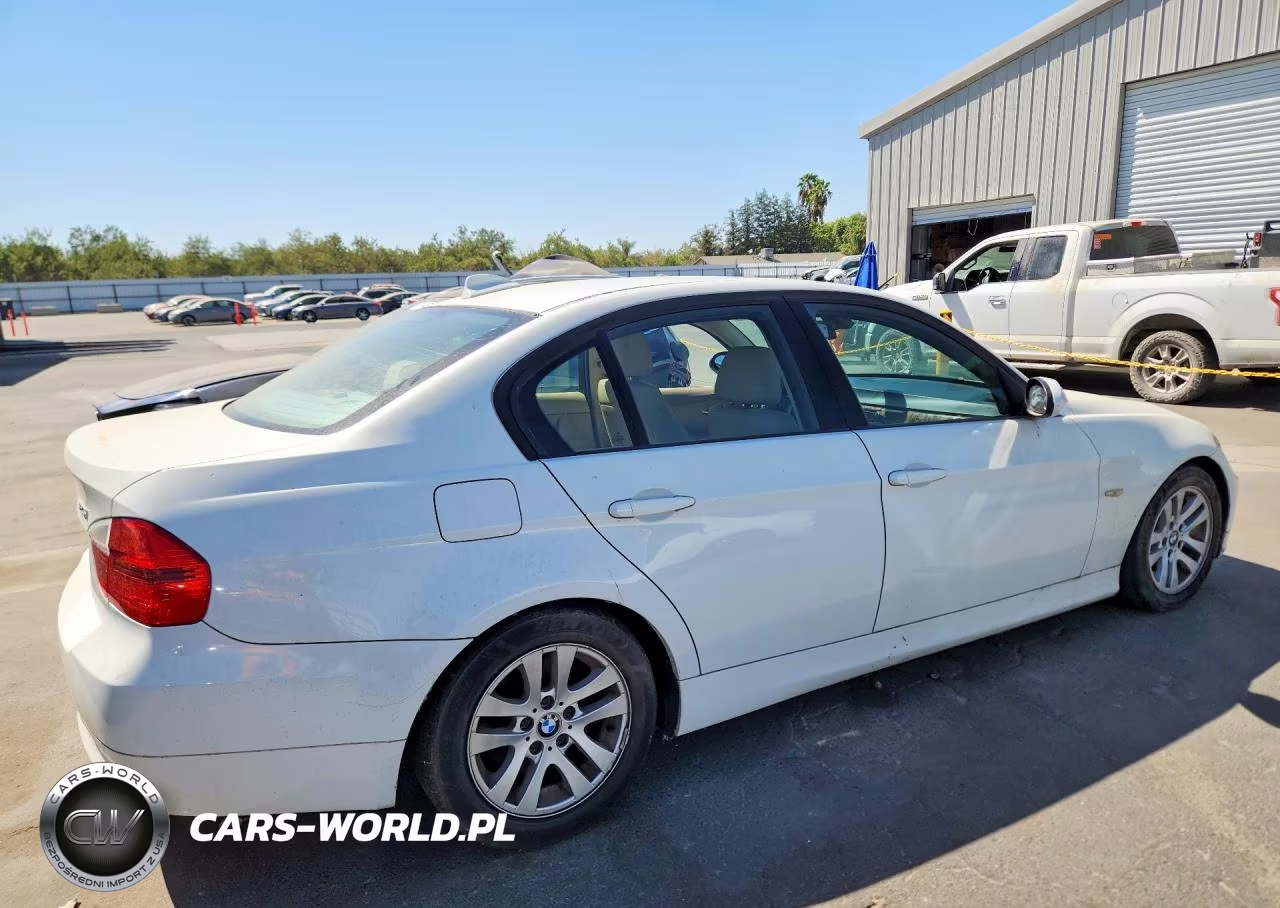 2006 BMW 325 I VIN:WBAVB13576KX34481 - 3