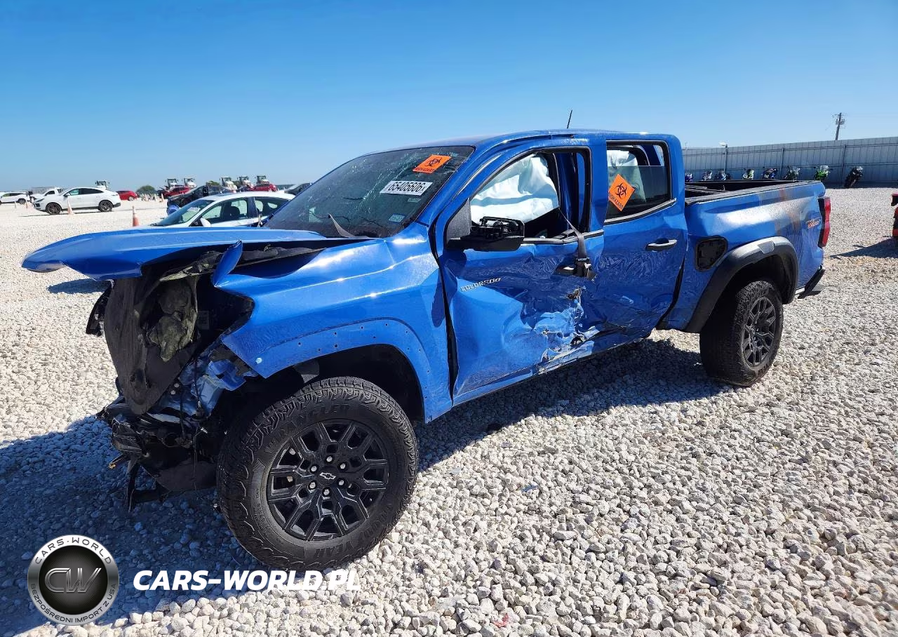 2025 Chevrolet Colorado Trail Boss VIN:1GCPTEEK2S1138942 - 1