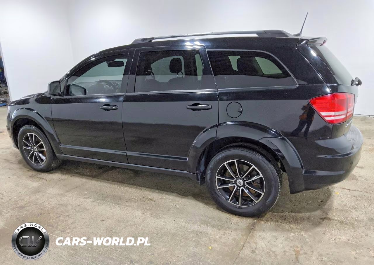 2018 Dodge Journey Se VIN:3C4PDCAB7JT533942 - 2