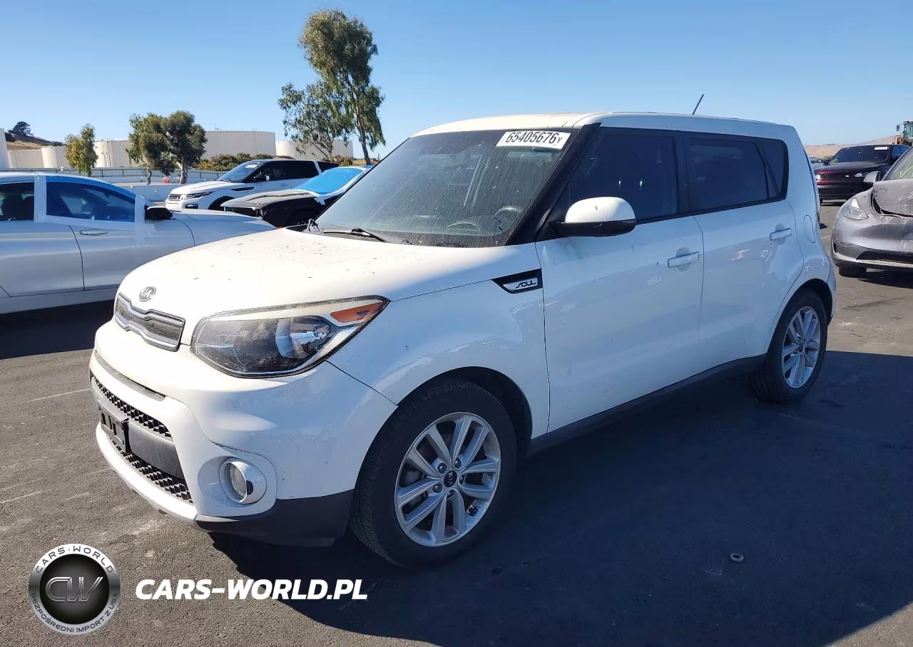 2018 Kia Soul + VIN:KNDJP3A54J7889986 - 1