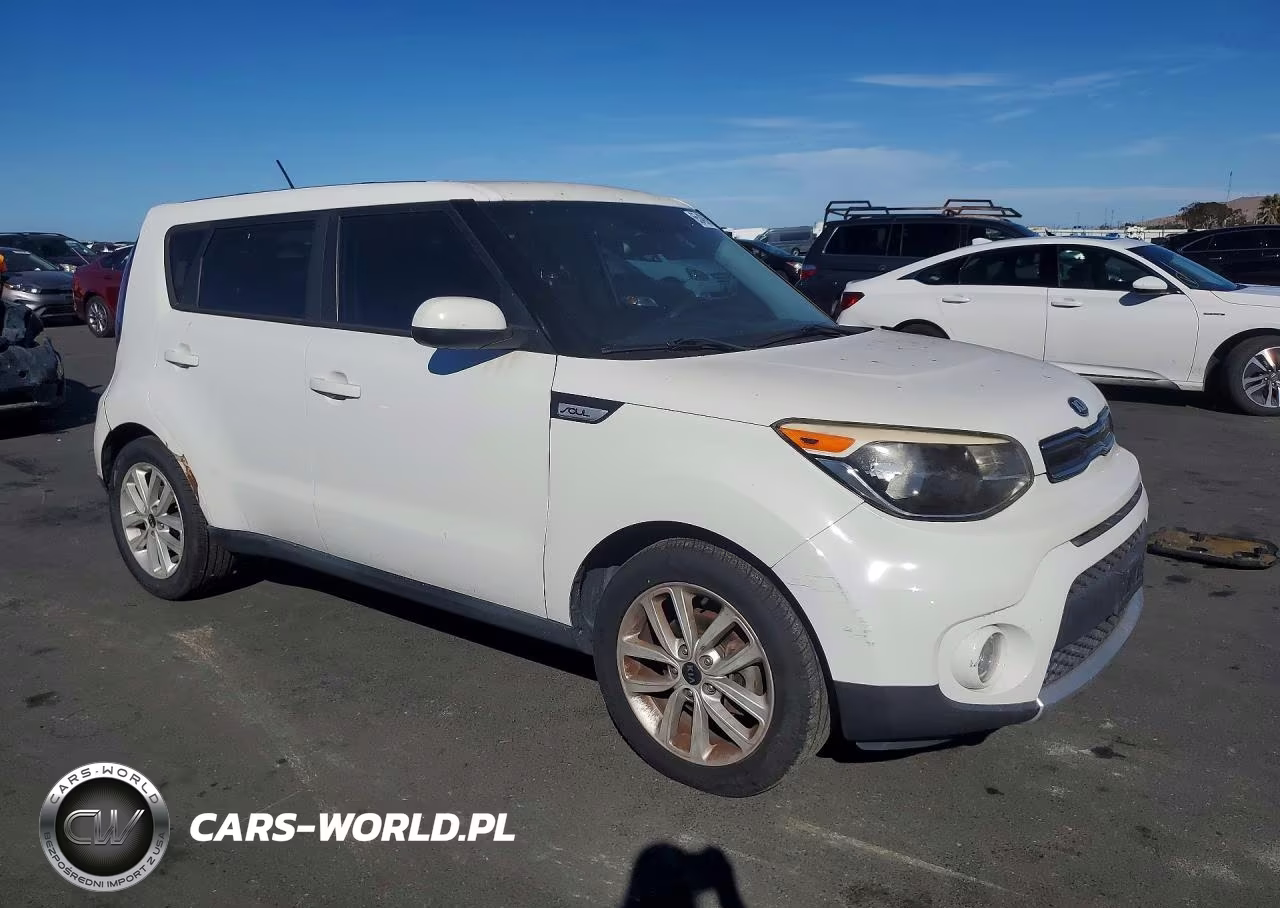 2018 Kia Soul + VIN:KNDJP3A54J7889986 - 4