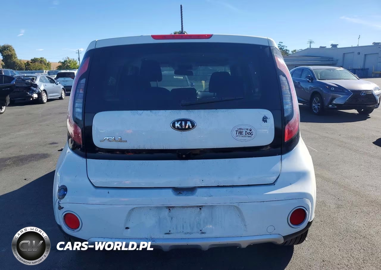 2018 Kia Soul + VIN:KNDJP3A54J7889986 - 6