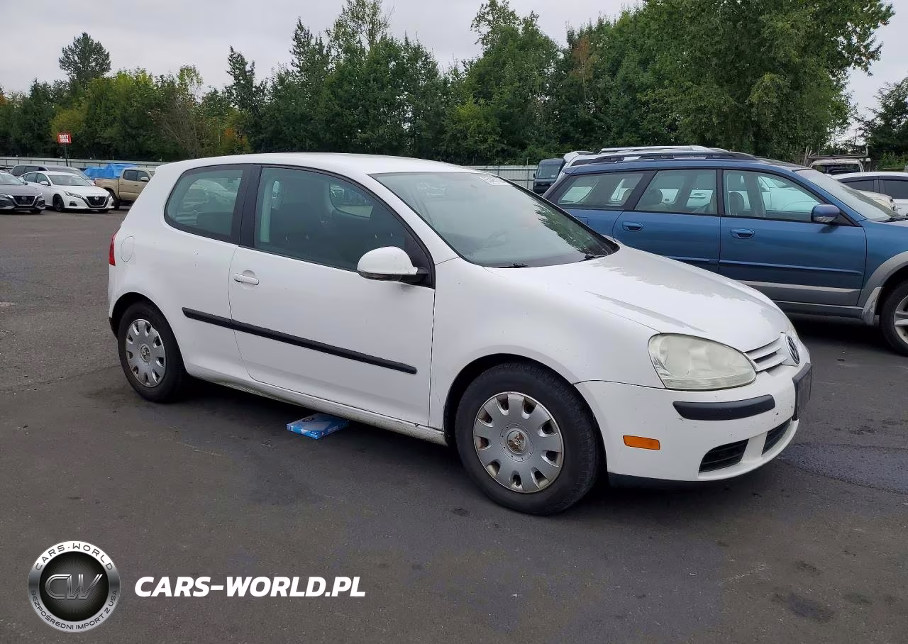 2008 Volkswagen Rabbit VIN:WVWAB71K28W244636 - 4