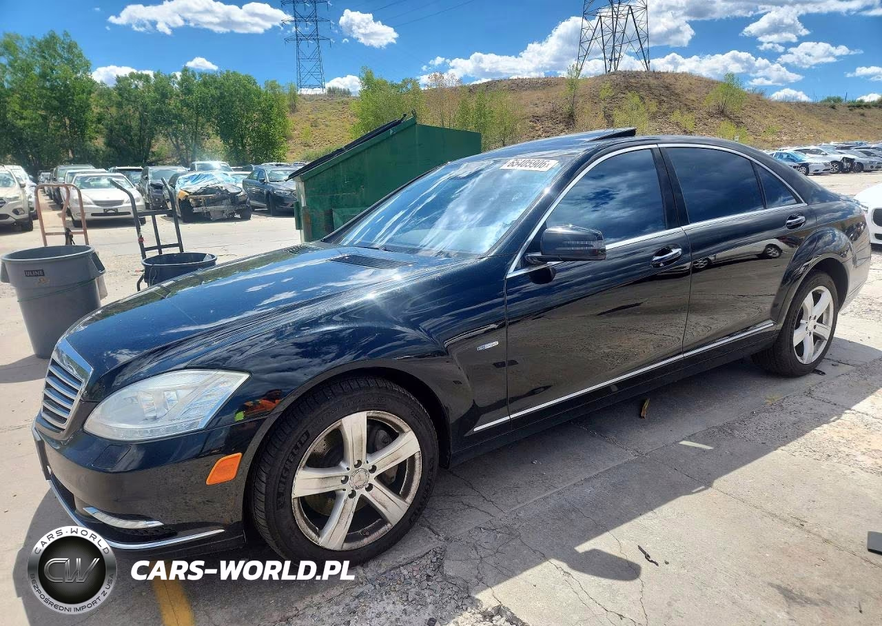 2012 Mercedes-Benz S 550 4Matic