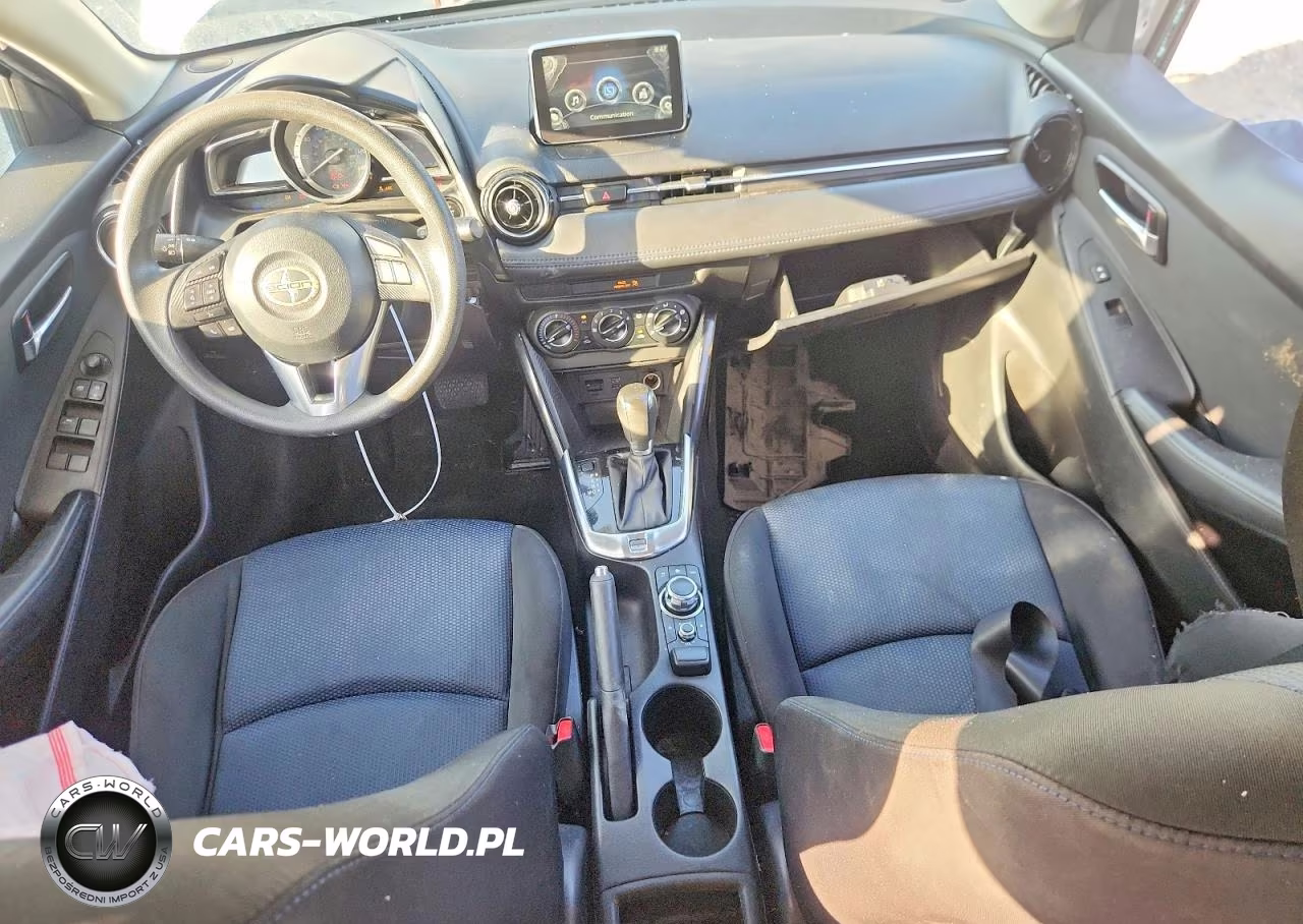 2016 Scion Ia Base VIN:3MYDLBZV4GY133283 - 8