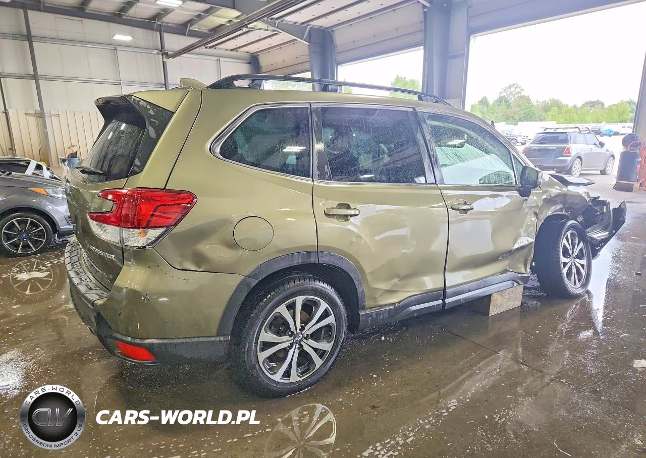 2022 Subaru Forester Limited VIN:JF2SKANC2NH414029 - 3