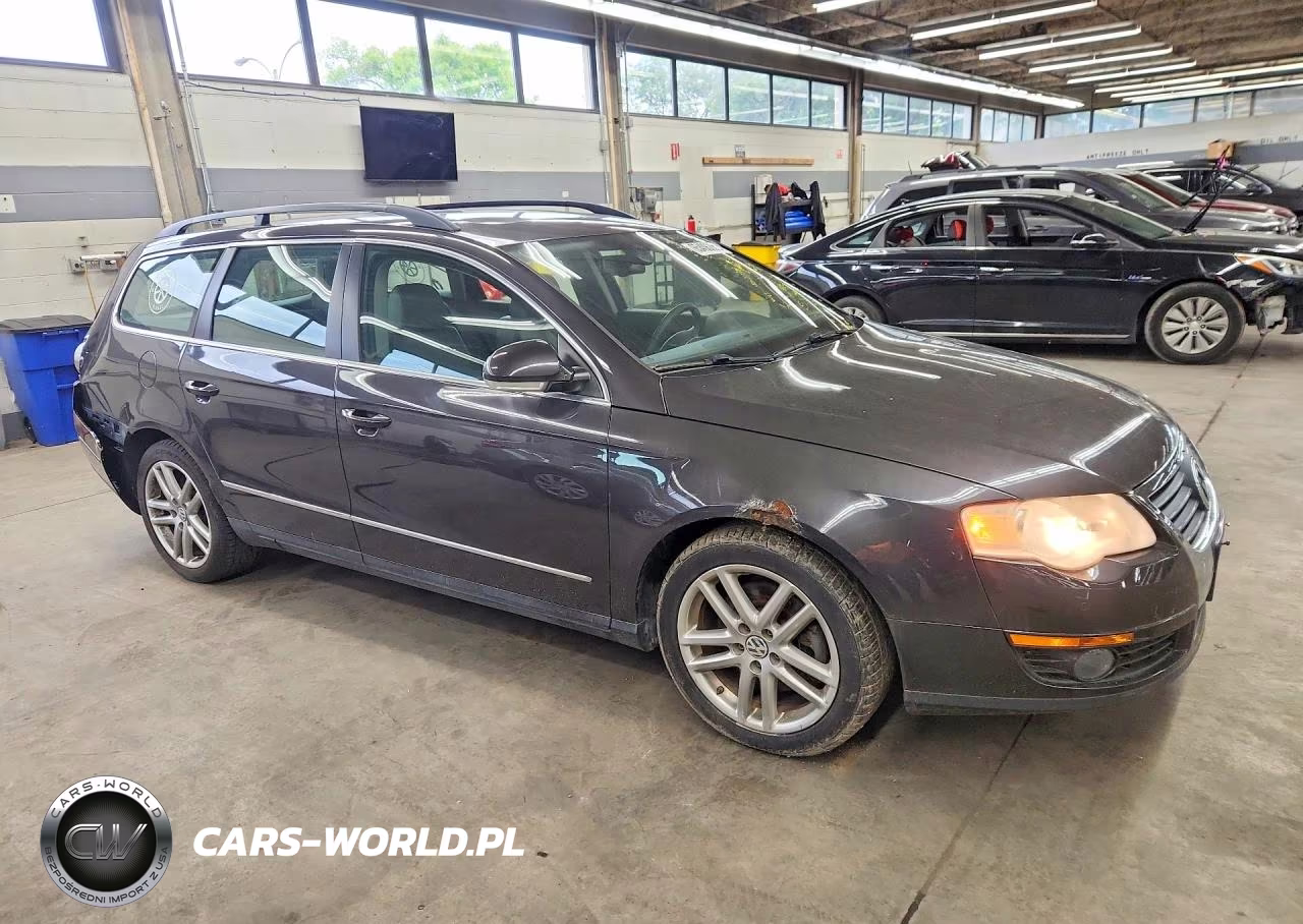 2008 Volkswagen Passat Wagon Lux VIN:WVWTK93C88E108768 - 4