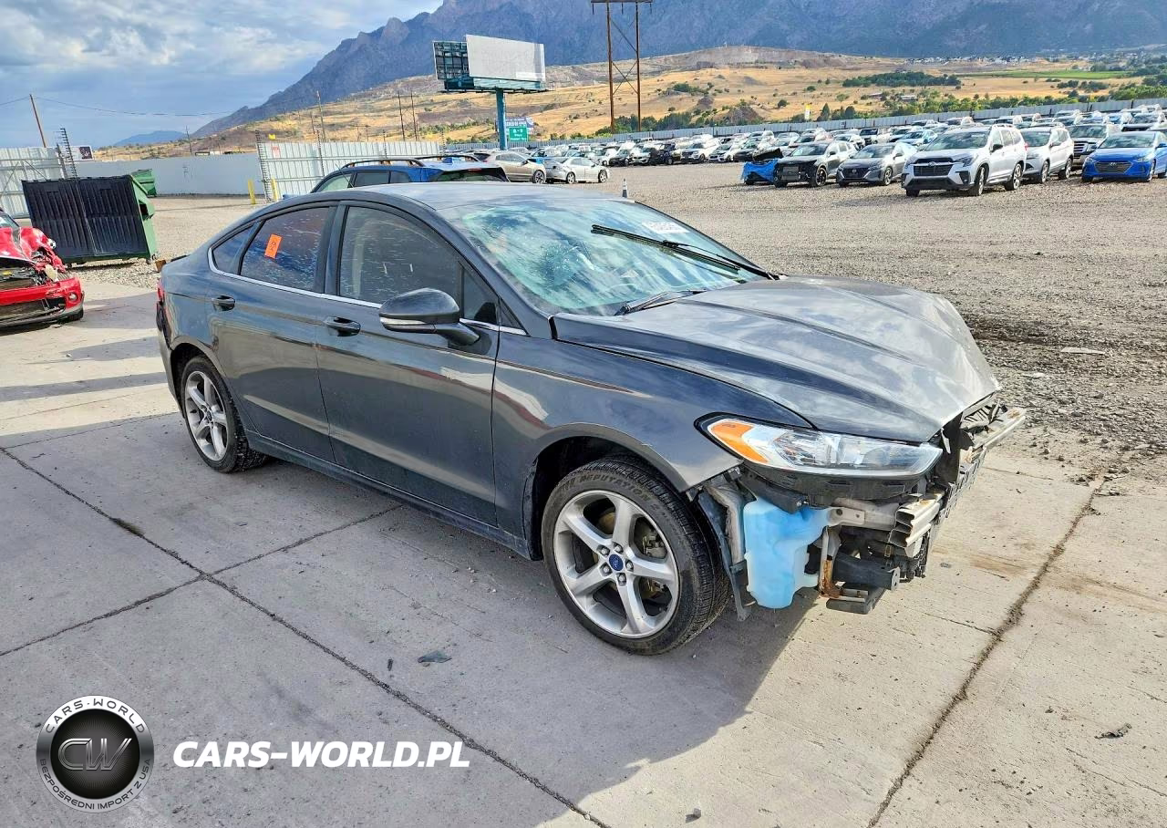 2015 Ford Fusion Se VIN:3FA6P0HD3FR114067 - 4