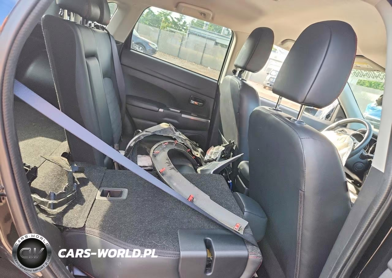 2025 Mitsubishi Outlander Sport S VIN:JA4ARUAU9SU000460 - 11